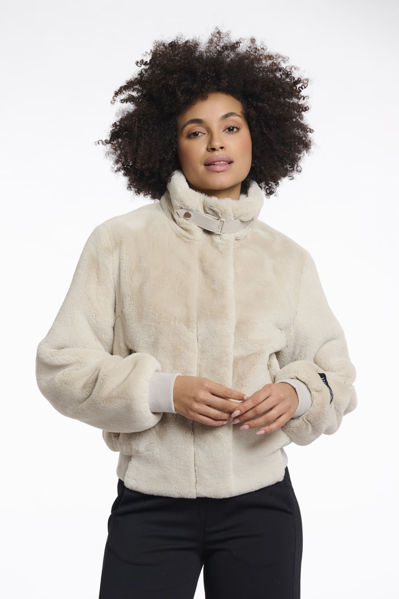 Kurze Kunstpelz Jacke Ambra