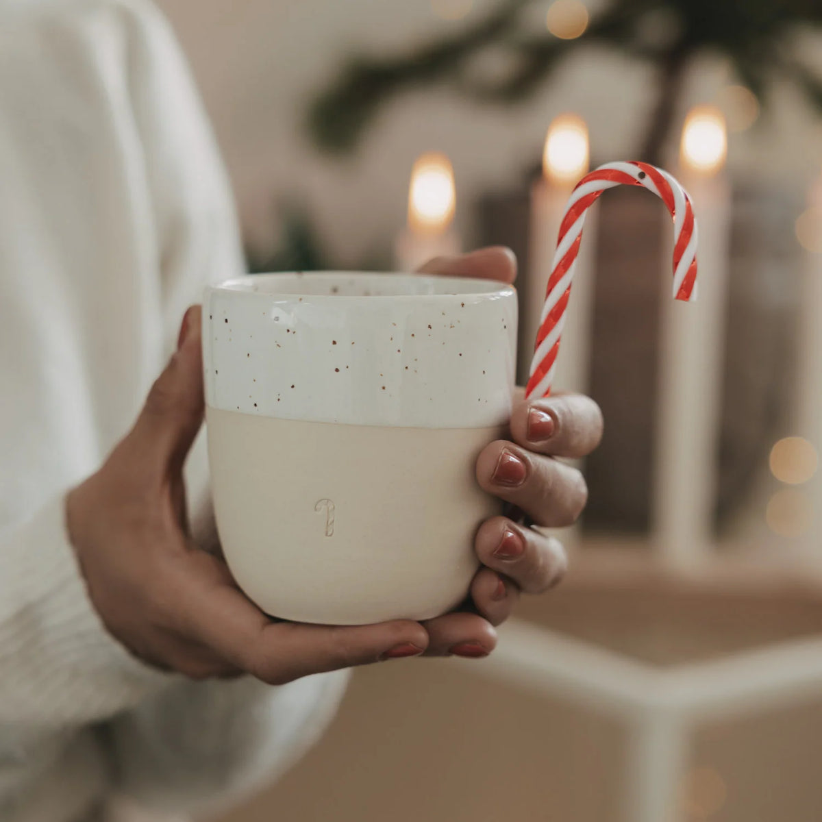 Steingut Becher, Zuckerstange