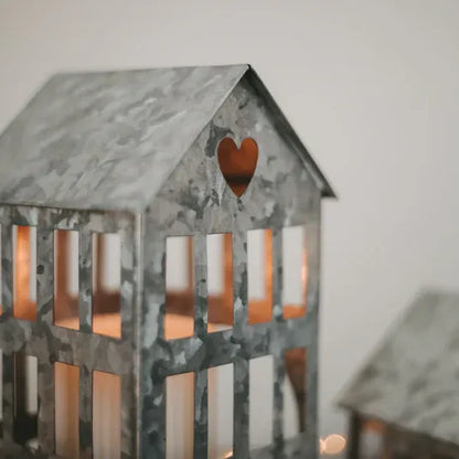Metallhaus groß silber