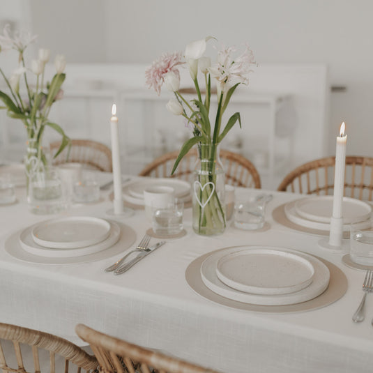 Wendbare Platzsets aus Kunstleder - Creme- ,,Lieblingsmensch“