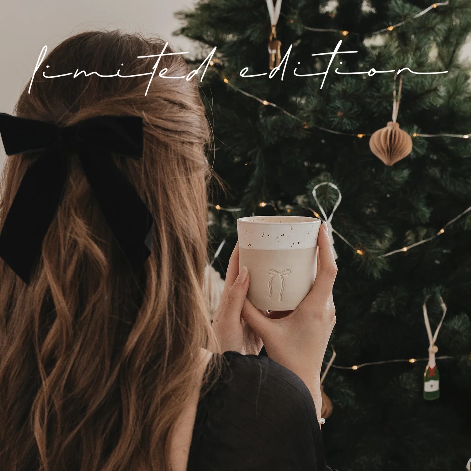 Steingut Becher LTD Schleife