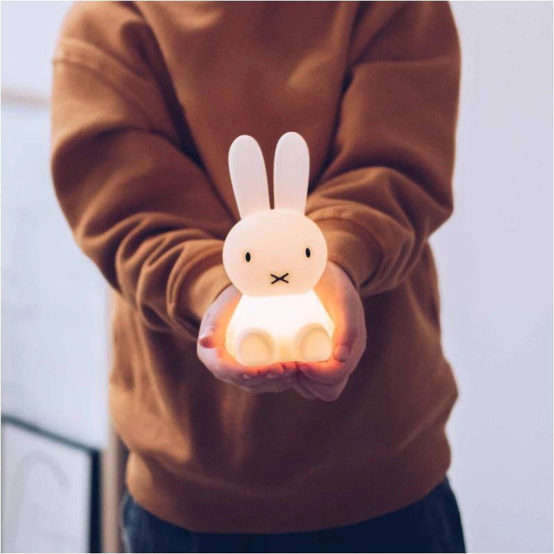 Bundle of Light, Miffy
