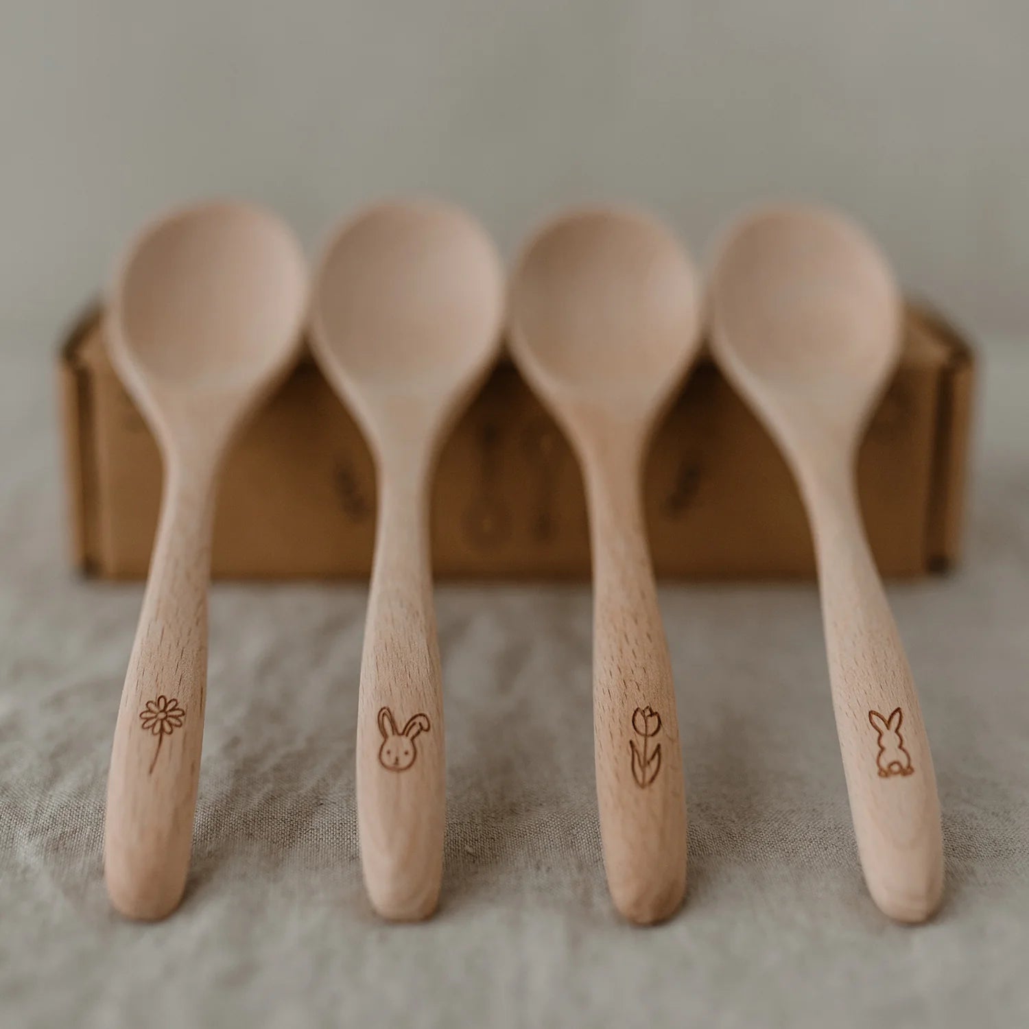 Holzlöffel im 4er Set Ostern