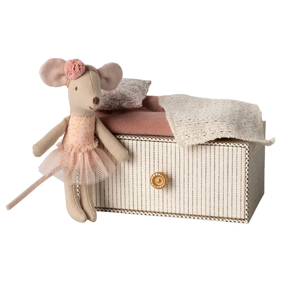 Tanzmaus im Tagesbett, Kleine Schwester Rosa