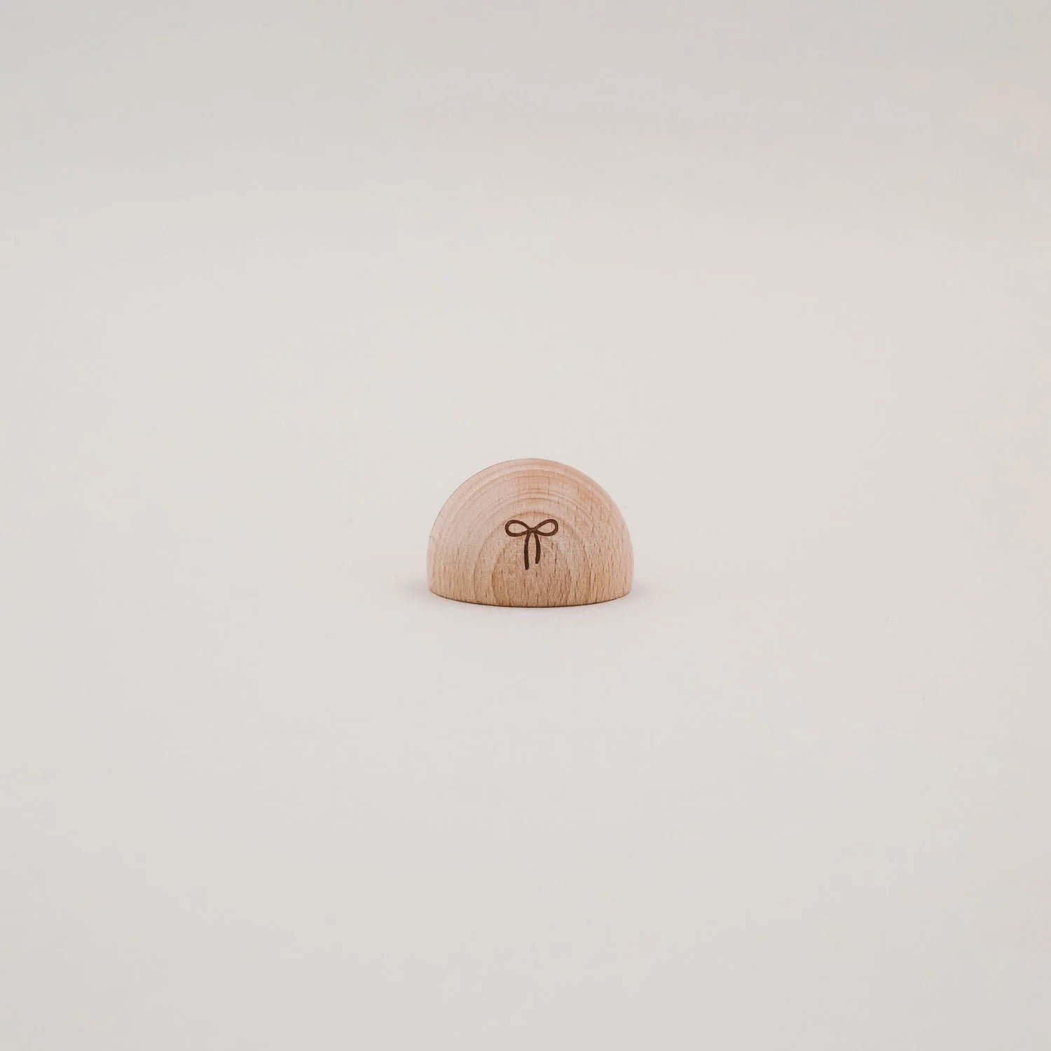 Halbrunder Kartenständer Schleife