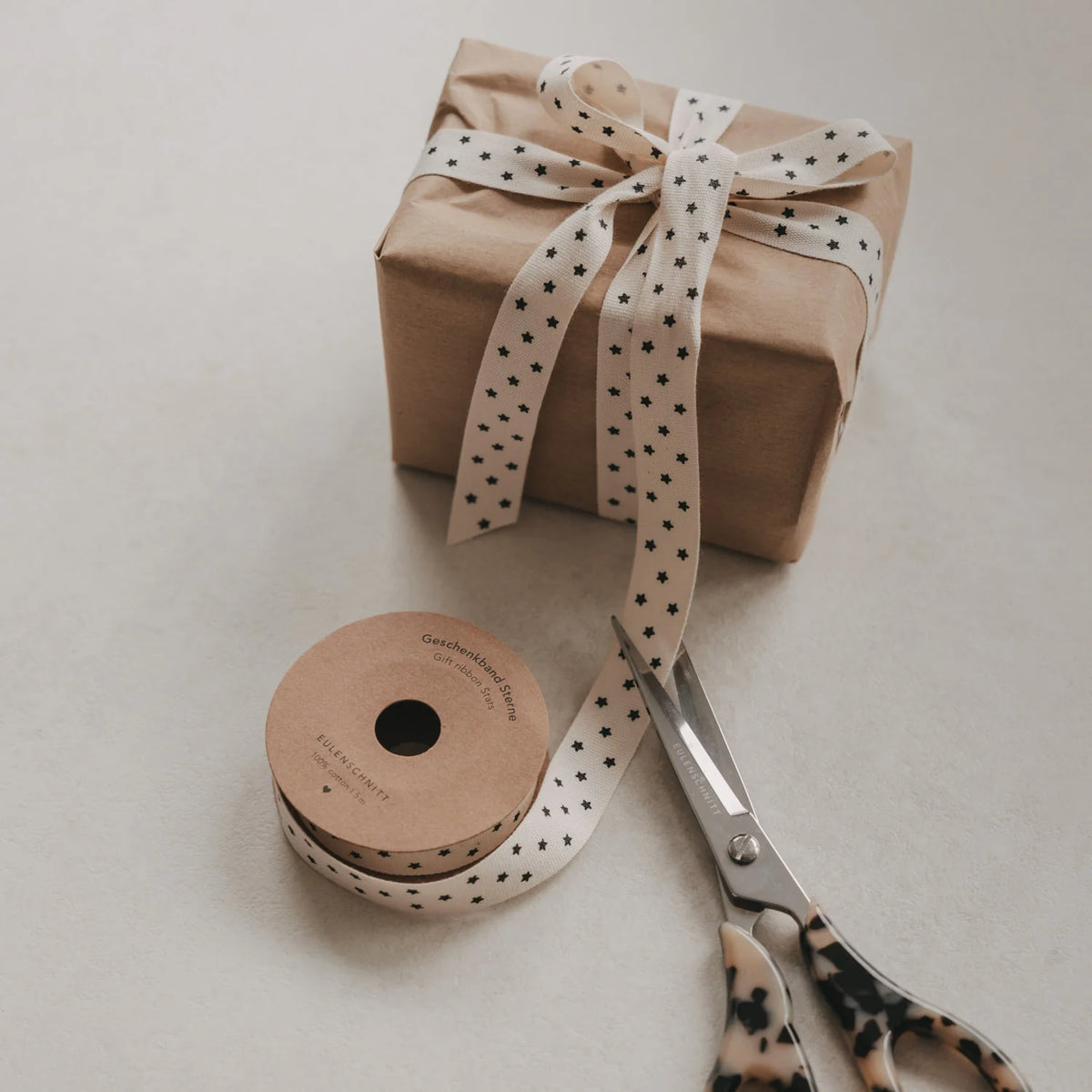 Geschenkband kleine Sterne
