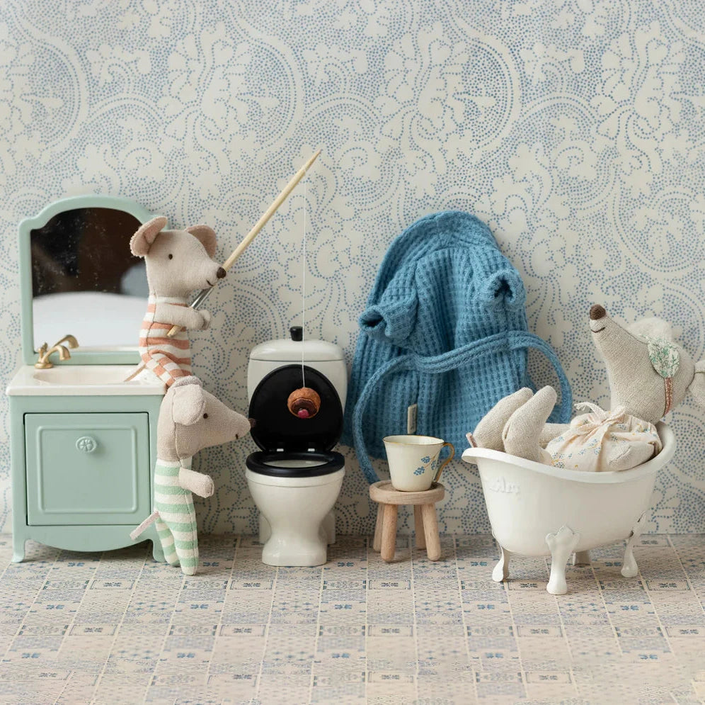 Maus Badewanne